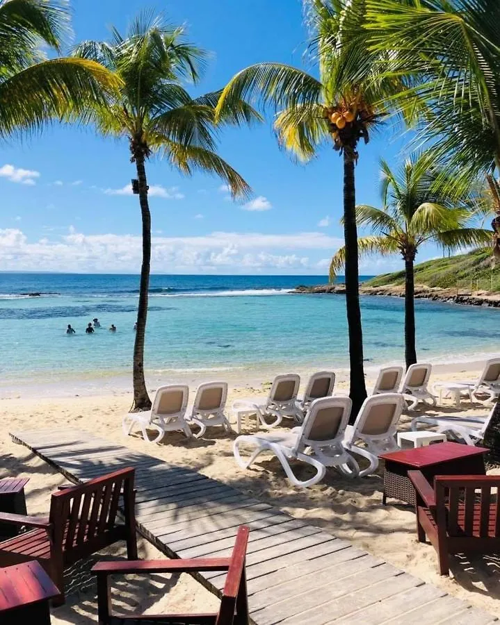 Apartment Studio Lux Kevy Manganao Vue Sur Mer, Piscine & Plage Privee Belle-Allee